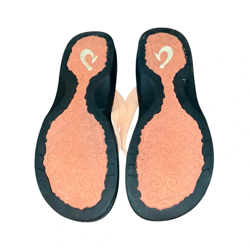 OluKai Women's 'Ohana Shell Coral / Black